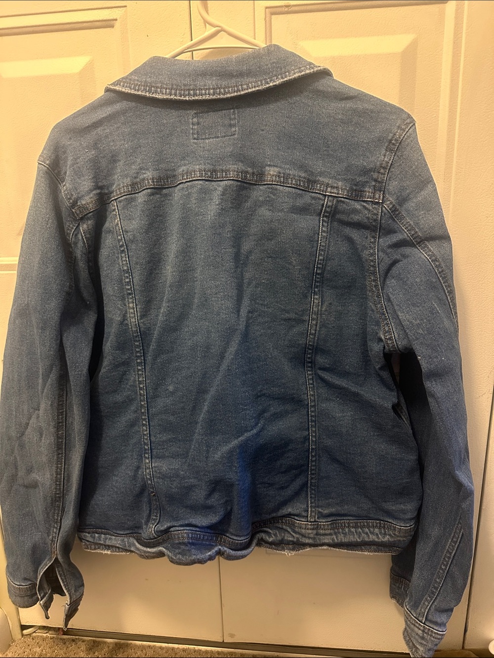 Universal Thread Blue Denim Jacket - Picture 4 of 4